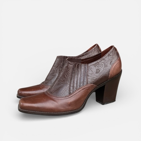 ANTONIO MELANI Shoes - Antonio Melani Square Toe Tooled Leather Western Booties in Brown Sz 10